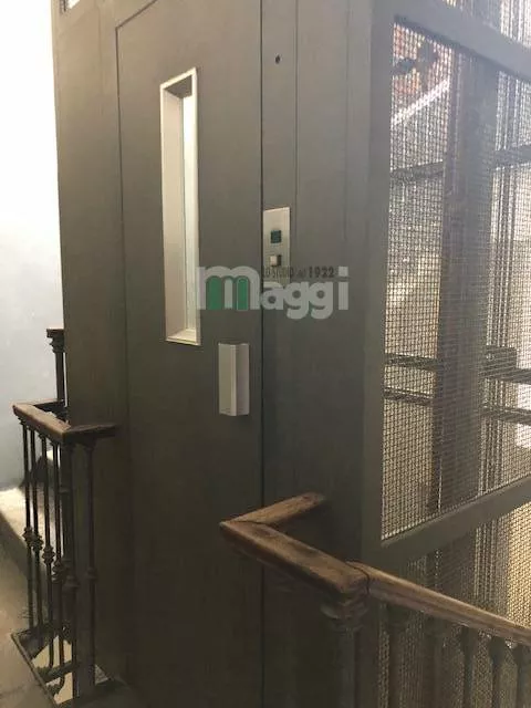 Immagine per Negozio in Vendita a Milano Via Antonio Tantardini