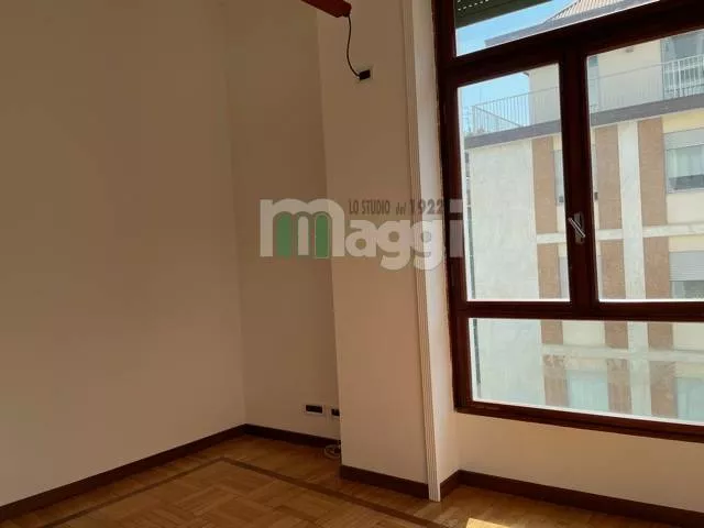 Immagine per Ufficio in Vendita a Milano Via Flavio Baracchini