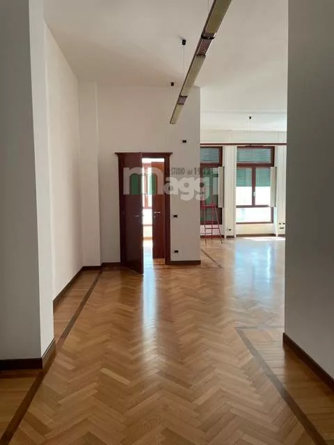 Immagine per Ufficio in Vendita a Milano Via Flavio Baracchini
