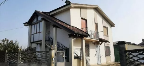 Villa Unifamiliare Trino