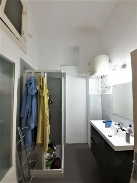 Appartamento via Temenide, Taranto