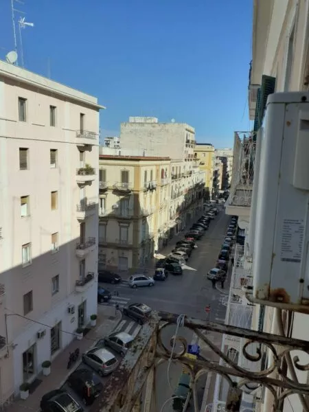 Appartamento via Crispi, Taranto