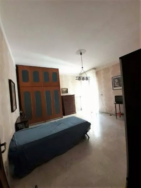 Appartamento via Terni, Taranto