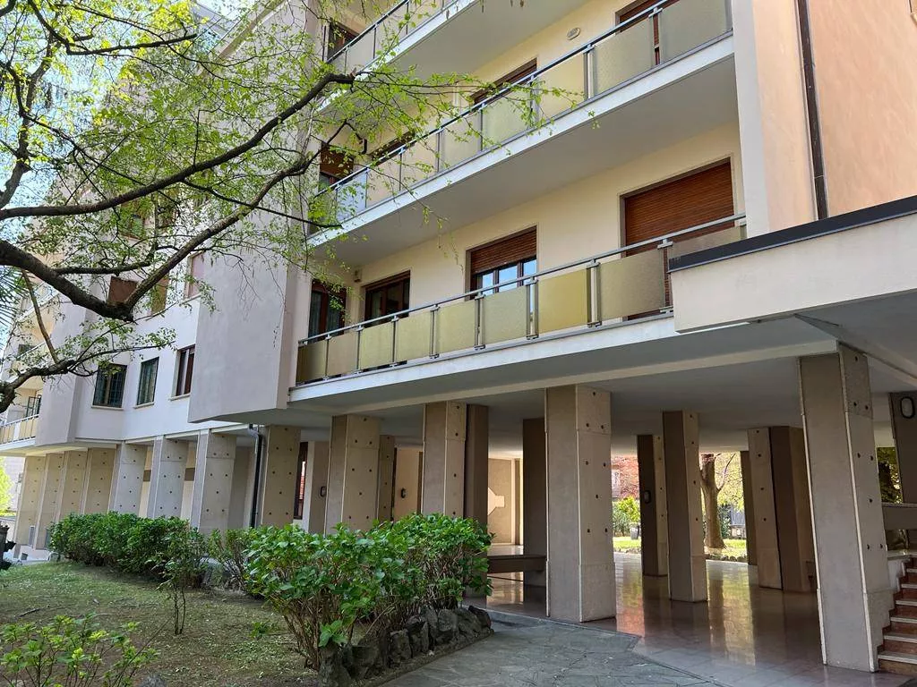 Immagine per Quadrilocale in Vendita a Rivoli Via Tenda