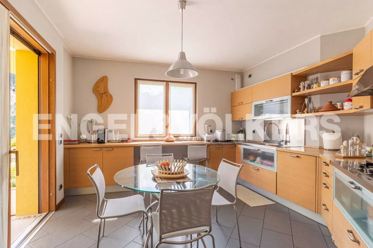 Immagine per Villa Unifamiliare in Vendita a Pella Via Delle Querce