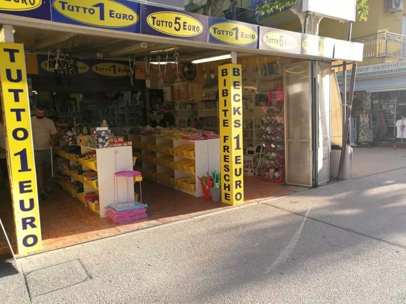 Immagine per Negozio Di Casalinghi in Vendita a Cattolica via Dante, 19