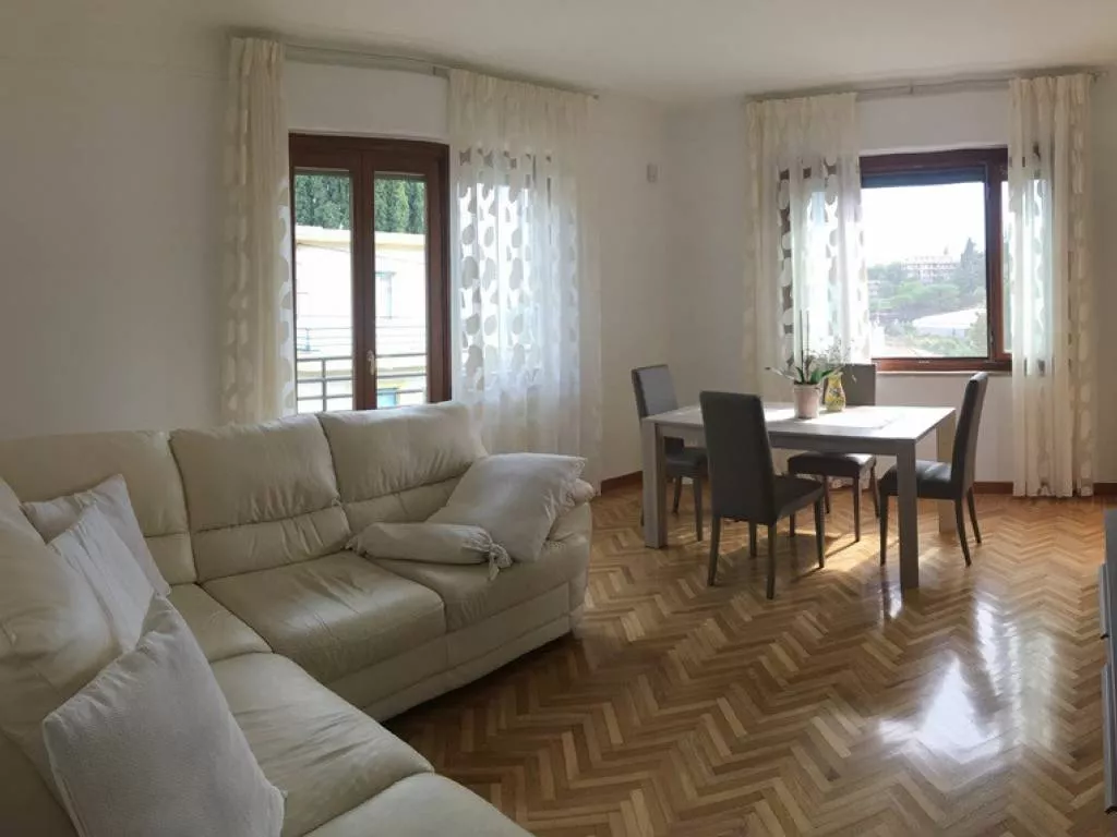 Immagine per Appartamento in Vendita a Sanremo Corso Degli Inglesi 455