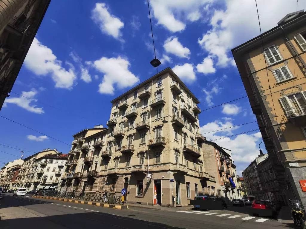 Immagine per Attività Commerciale in Vendita a Torino Via Dante Di Nanni
