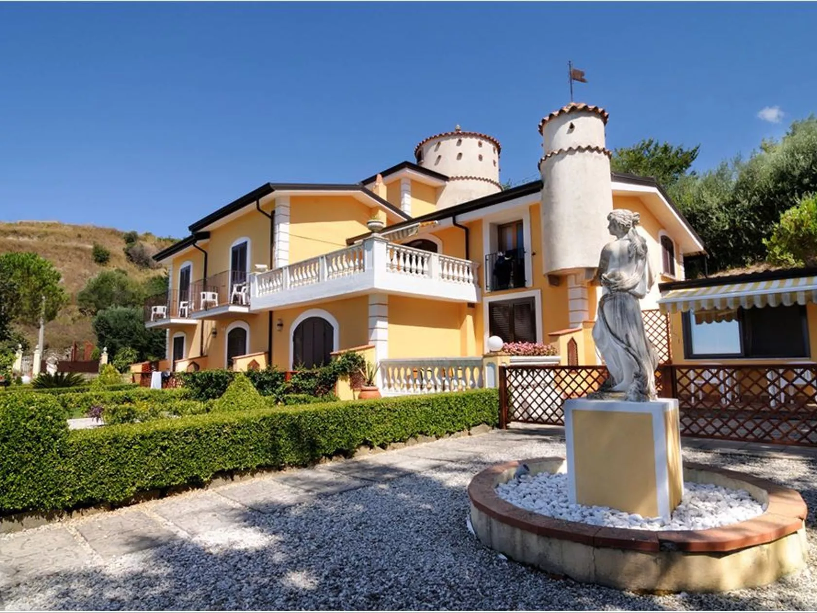 Immagine per Villa Indipendente in Vendita a Agropoli Via La Vecchia