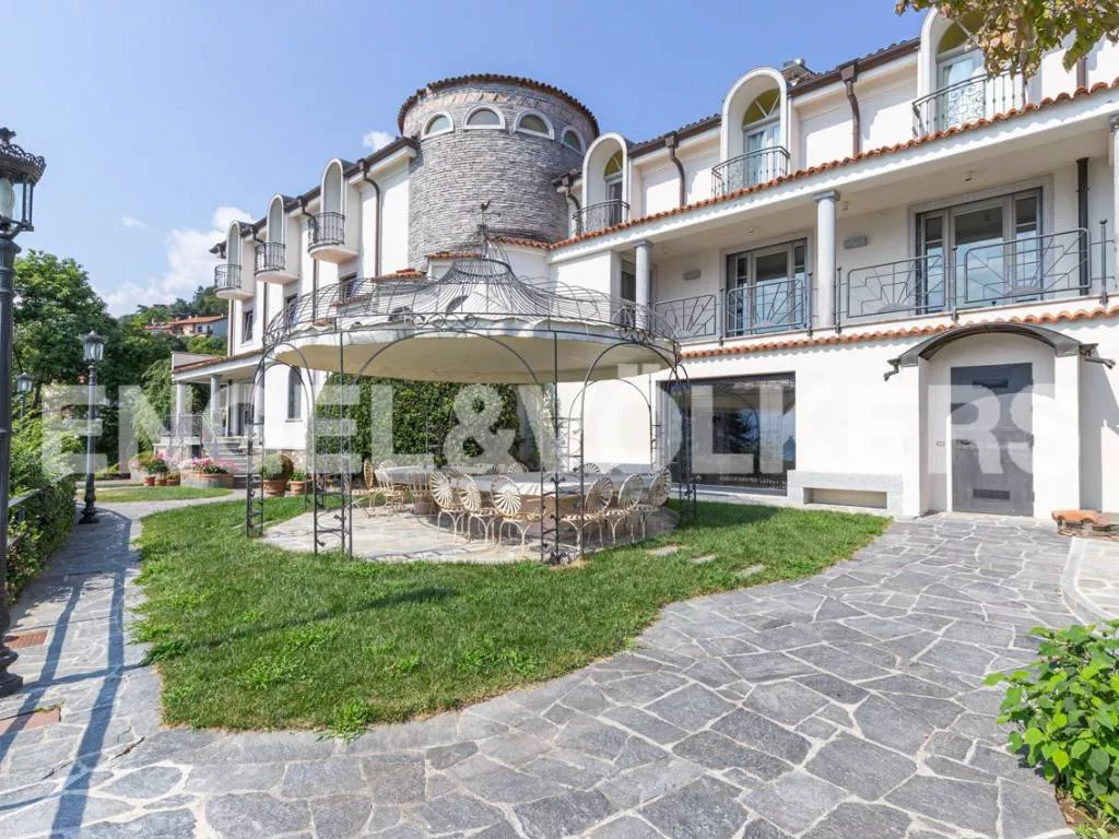 Immagine per Villa Unifamiliare in Vendita a Verbania Via Privata Girasole
