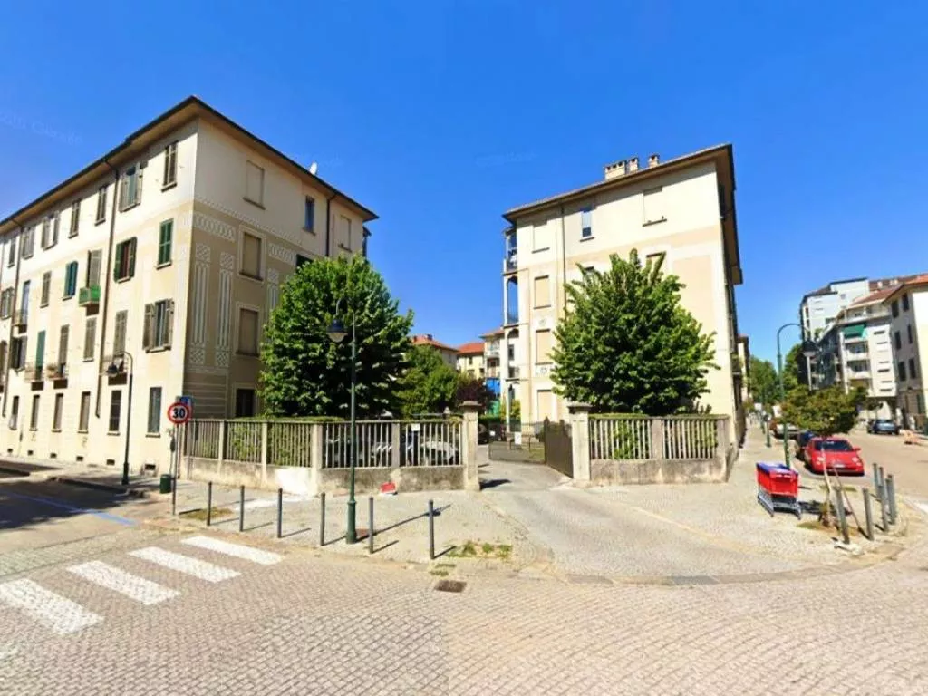 Immagine per Trilocale in Vendita a Torino Via Arquata 13