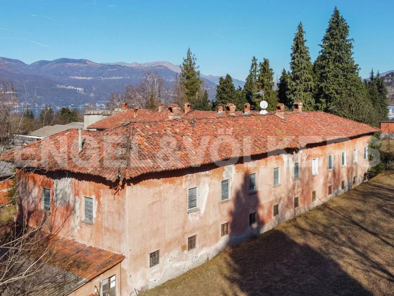 Immagine per Casale in Vendita a Porto Valtravaglia