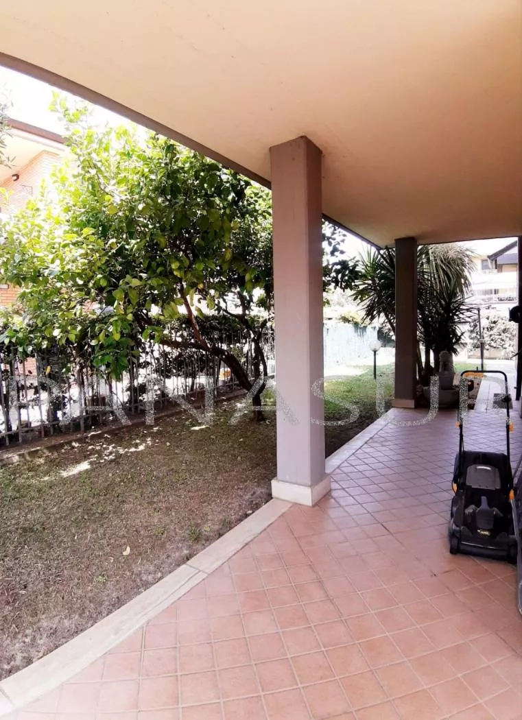 Immagine per Villa Unifamiliare in Vendita a Lanuvio Via I Maggio 28