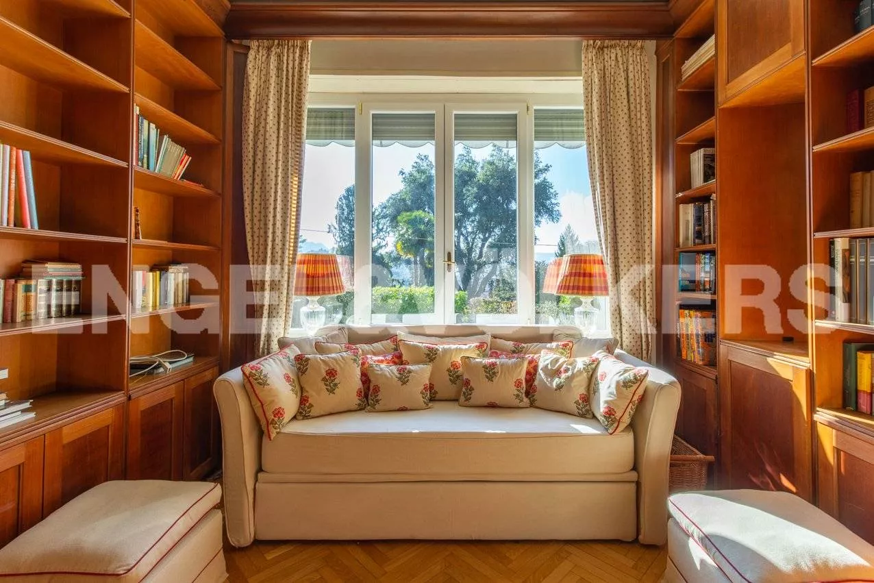 Immagine per Villa Unifamiliare in Vendita a Luino Via Monte Santo