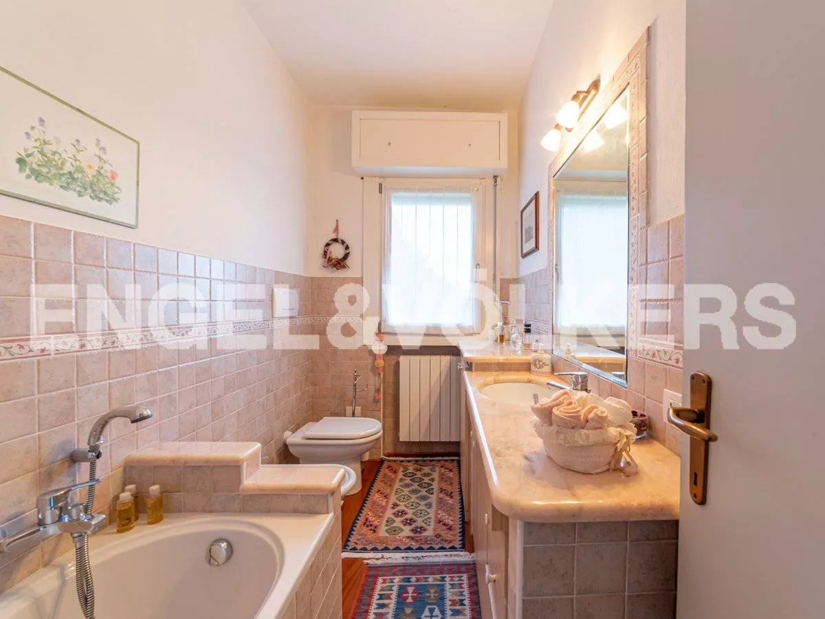 Immagine per Quadrilocale in Vendita a Stresa Via Sempione Sud 34