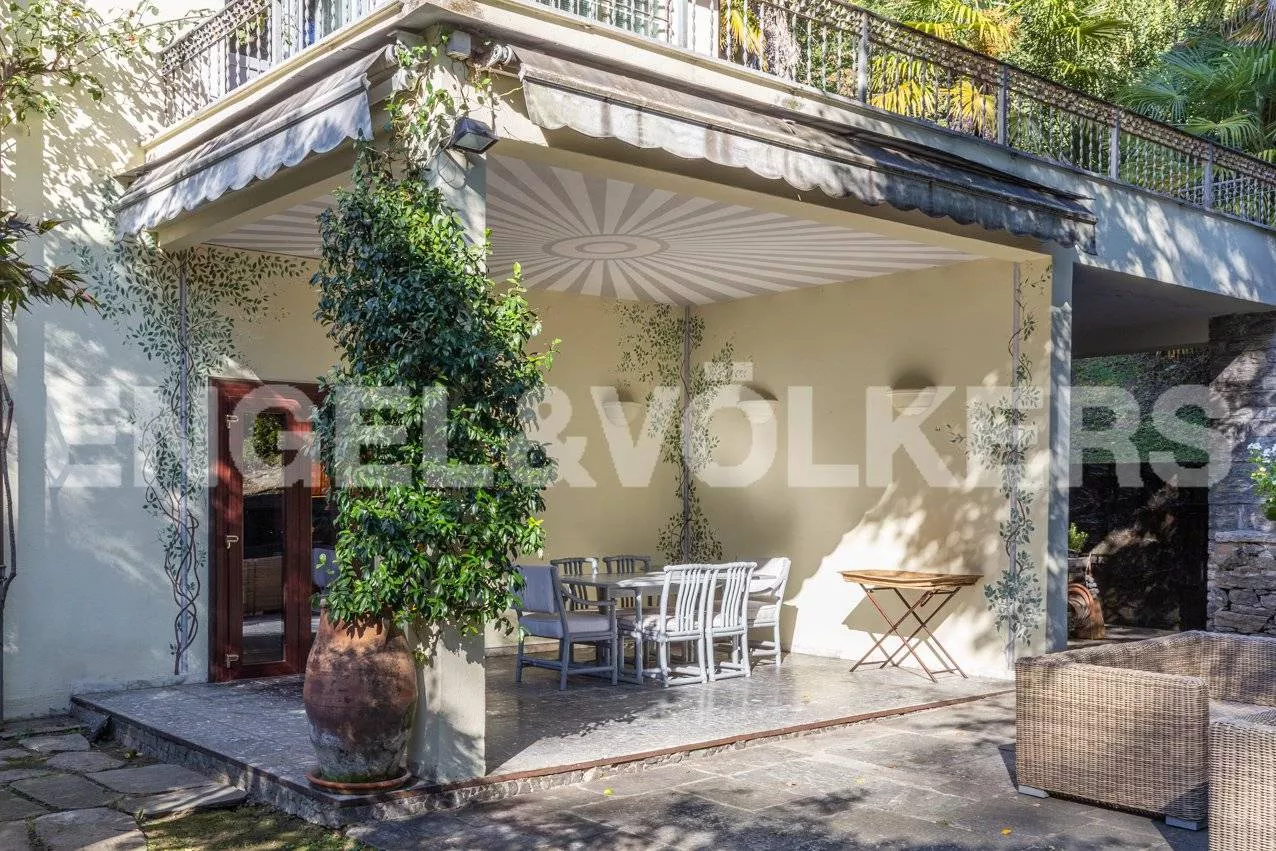 Immagine per Villa Unifamiliare in Vendita a Luino Via Monte Santo