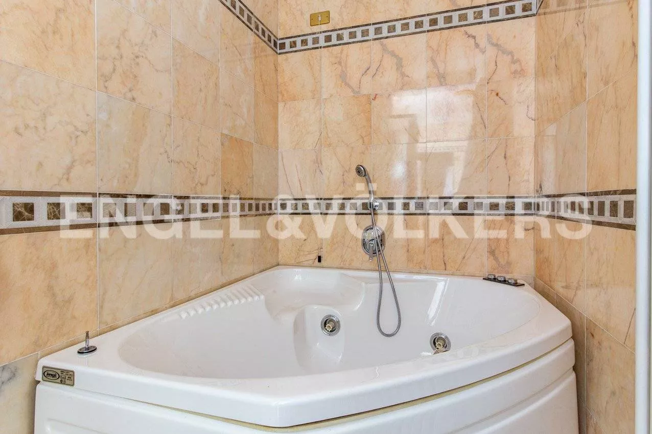 Immagine per Villa Unifamiliare in Vendita a Leggiuno Via Pigera 30