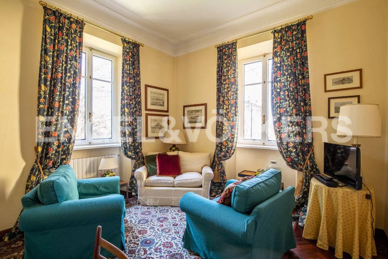 Immagine per Villa Unifamiliare in Vendita a Leggiuno Via Pigera 30
