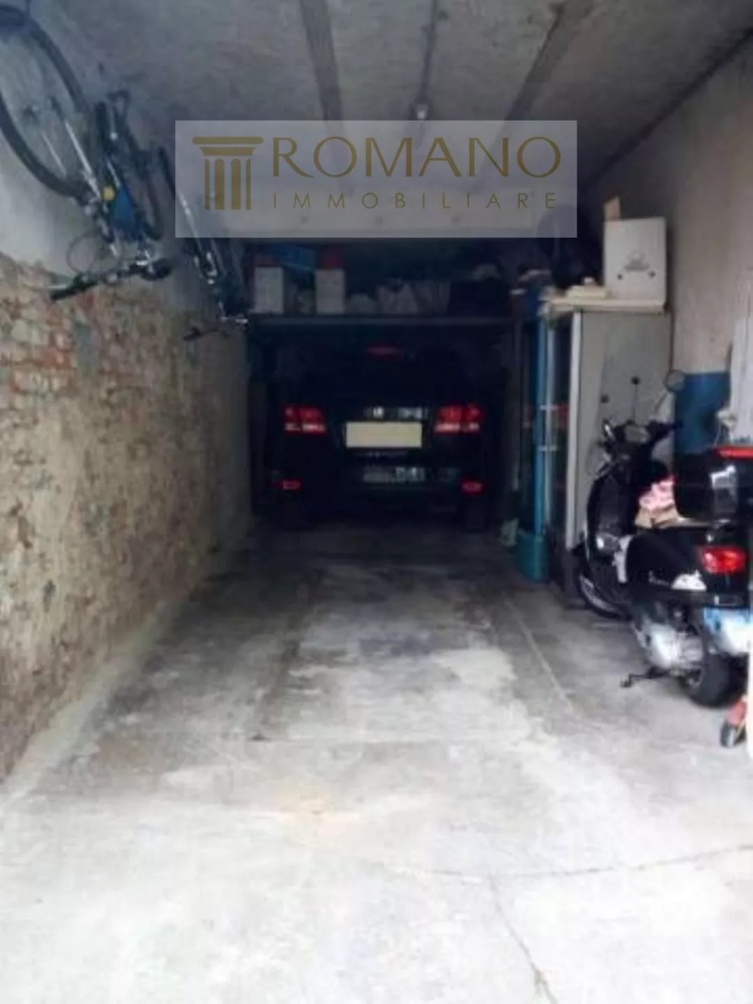 Immagine per Box - Posto auto in vendita a Venaria Reale via Mensa 8