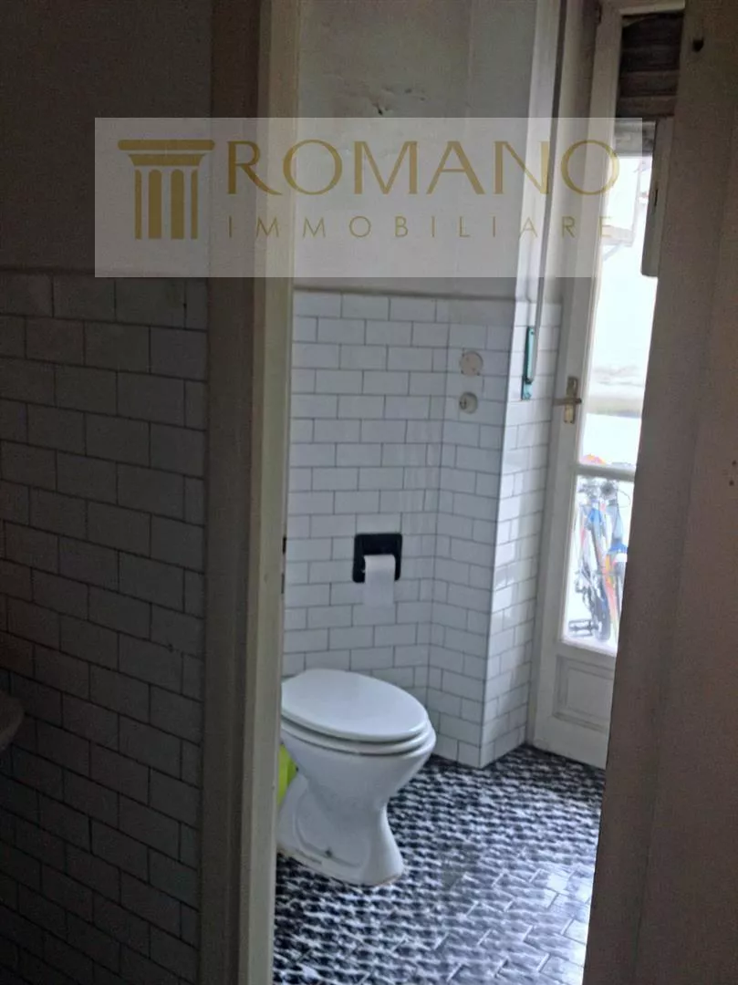 Immagine per Locale Commerciale in affitto a Torino via Zumaglia 67 bis