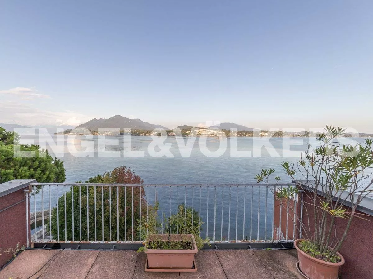 Immagine per Quadrilocale in Vendita a Stresa Via Sempione Sud 34