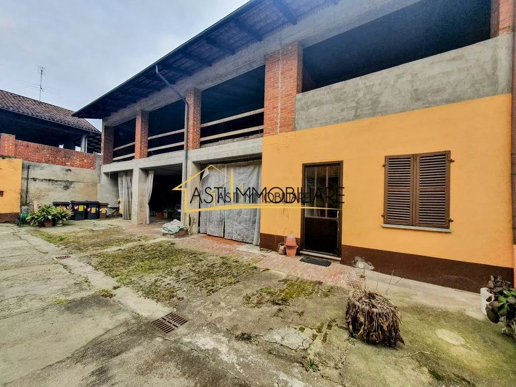 Immagine per Quadrilocale in Vendita a Asti Frazione Revignano 90