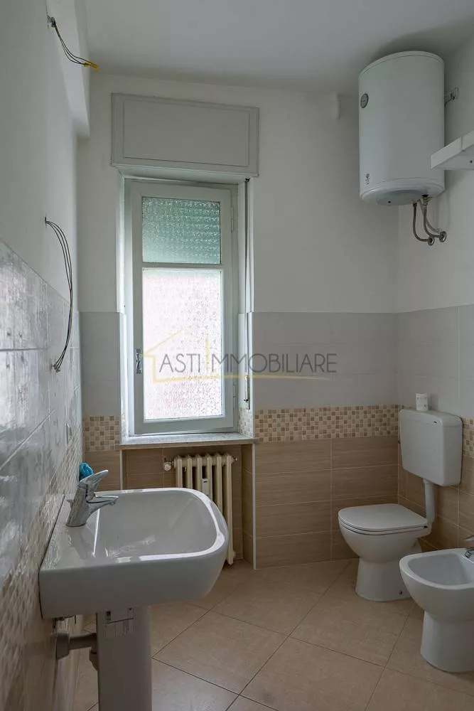 Immagine per Quadrilocale in Vendita a San Damiano D'Asti Corso Roma 30