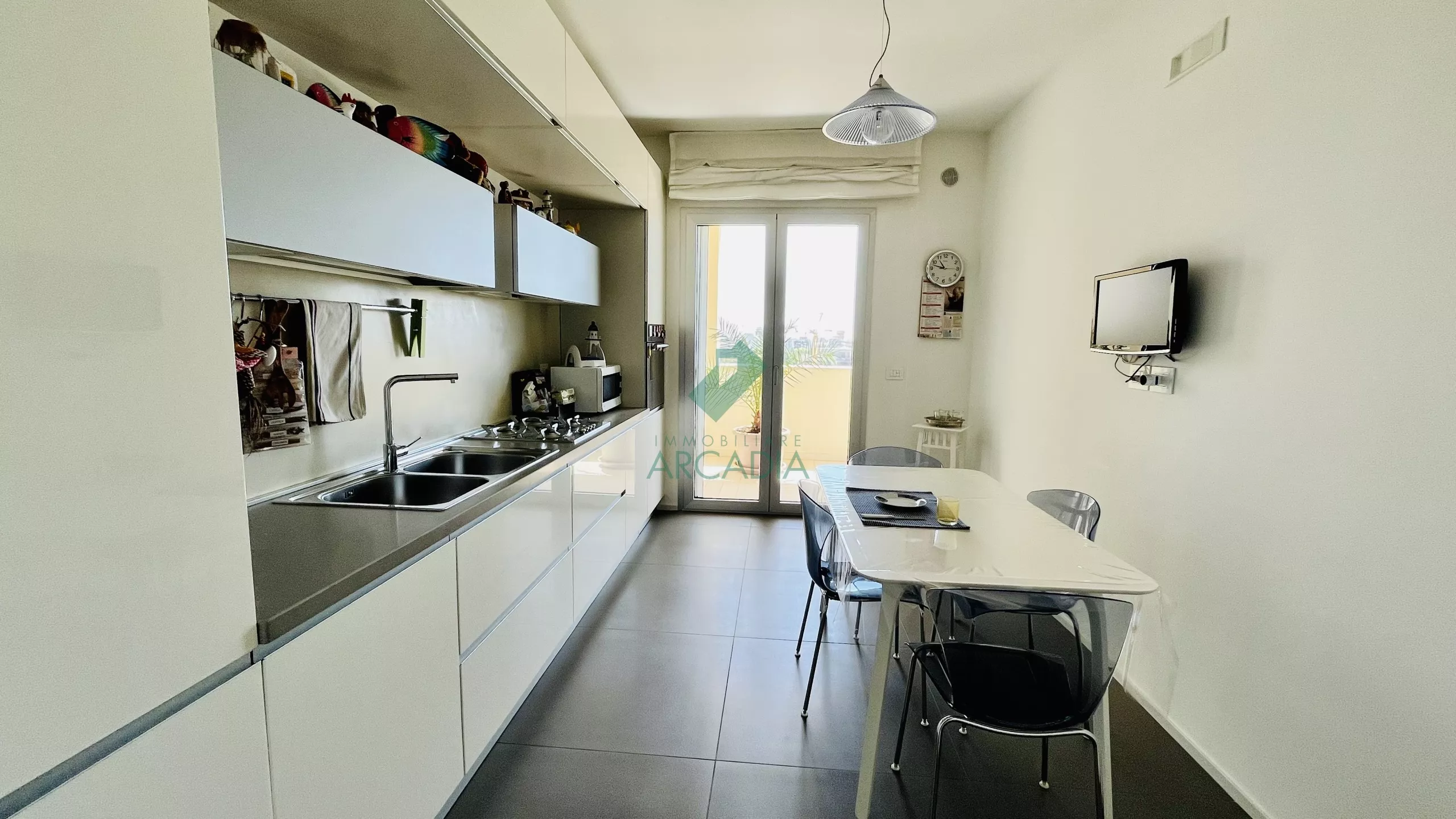 Immagine per Appartamento in vendita a Bari via Orfeo Mazzitelli