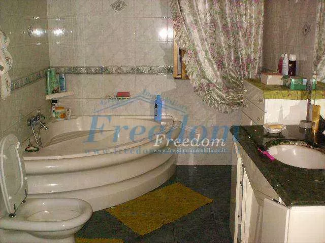 Immagine per casa semindipendente in vendita a Catania via Abate Ferrara 39