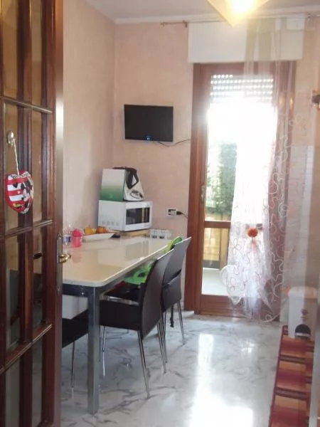 Casa Indipendente via Provinciale Carrara Avenza, Carrara