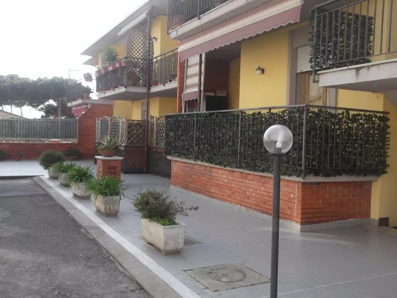 Immagine per Casa indipendente in vendita a Carrara via provinciale carrara avenza