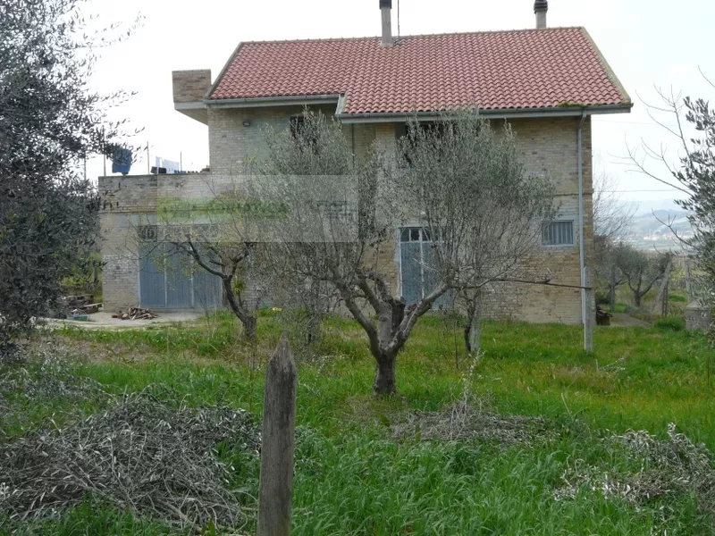 Immagine per Rustico/Casale in vendita a Torano Nuovo strada provinciale