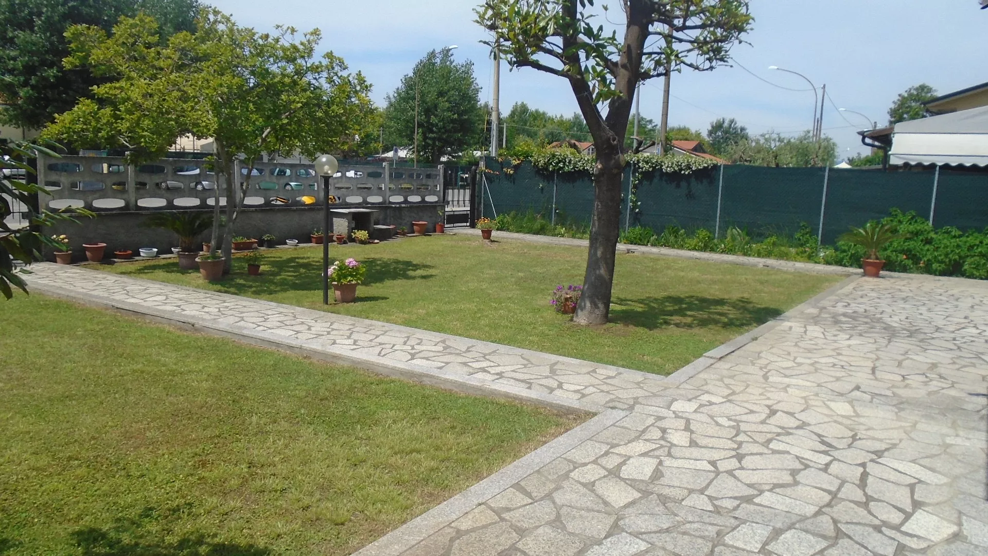 Immagine per Villa bifamiliare in vendita a Massa Viale delle pinete