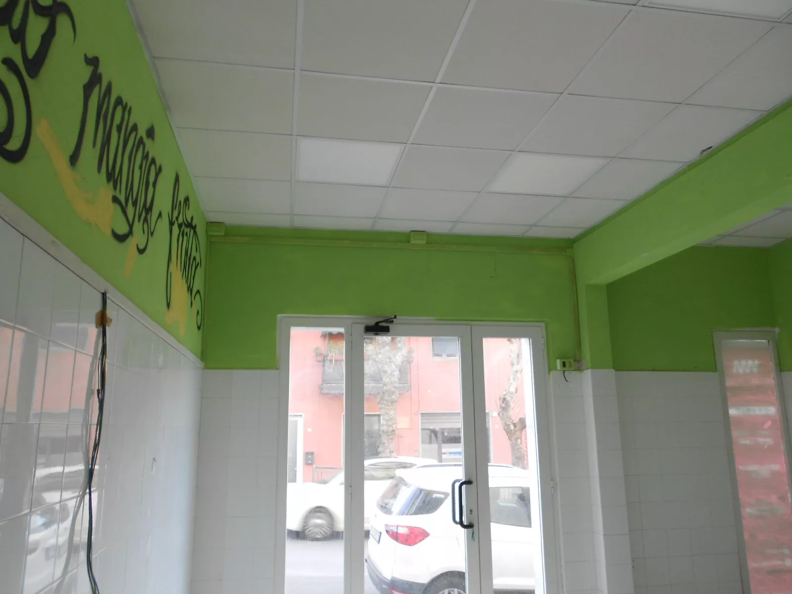 Immagine per Locale Commerciale in vednita a Carrara Via Europa