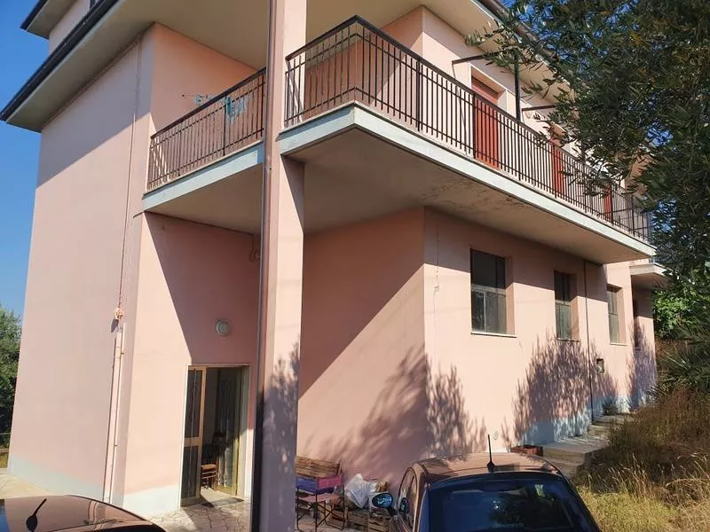 Immagine per Casa indipendente in vendita a San Benedetto del Tronto colle di cadibona