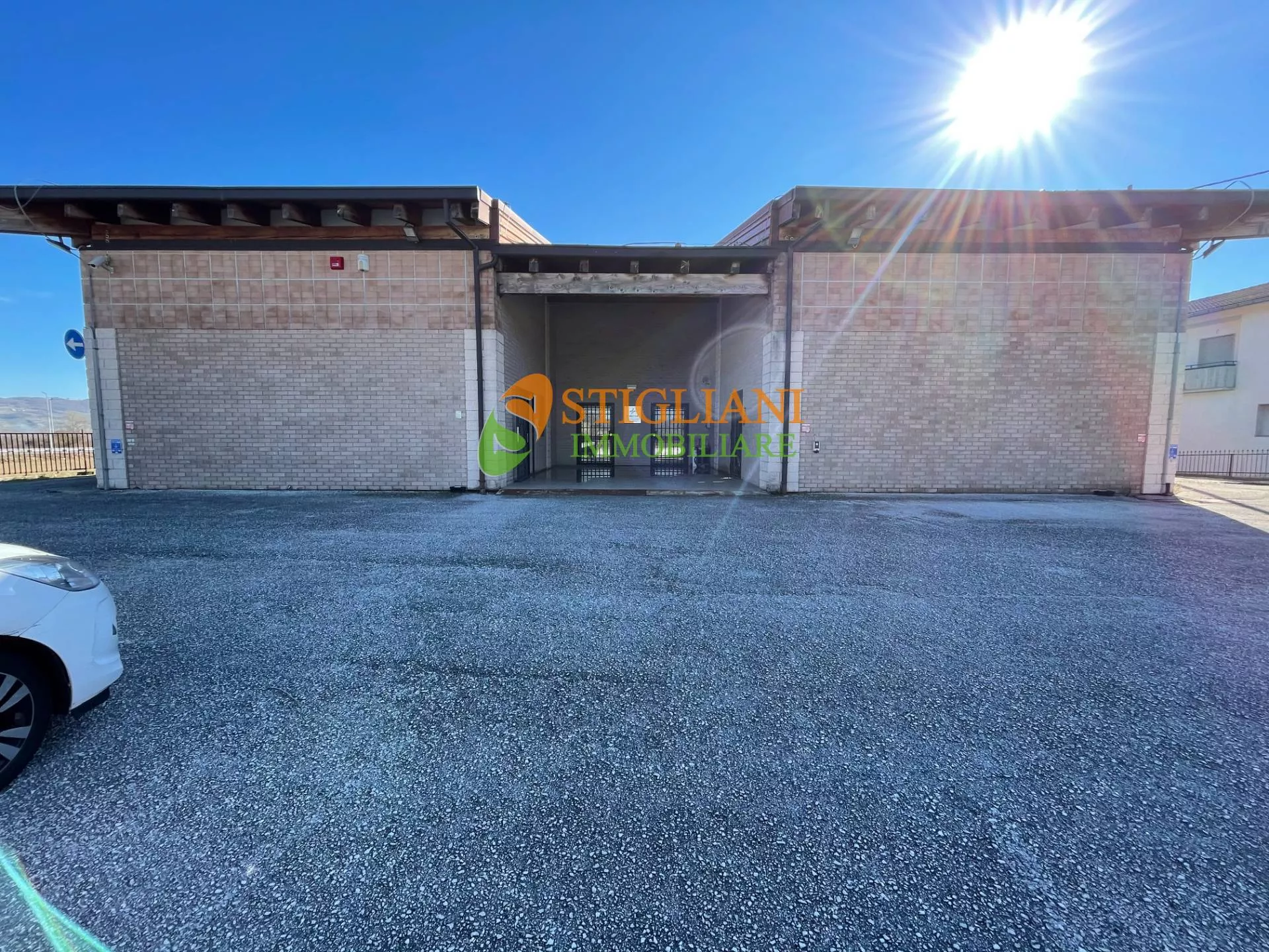 Immagine per Locale Commerciale in vendita a San Massimo Strada Statale 17