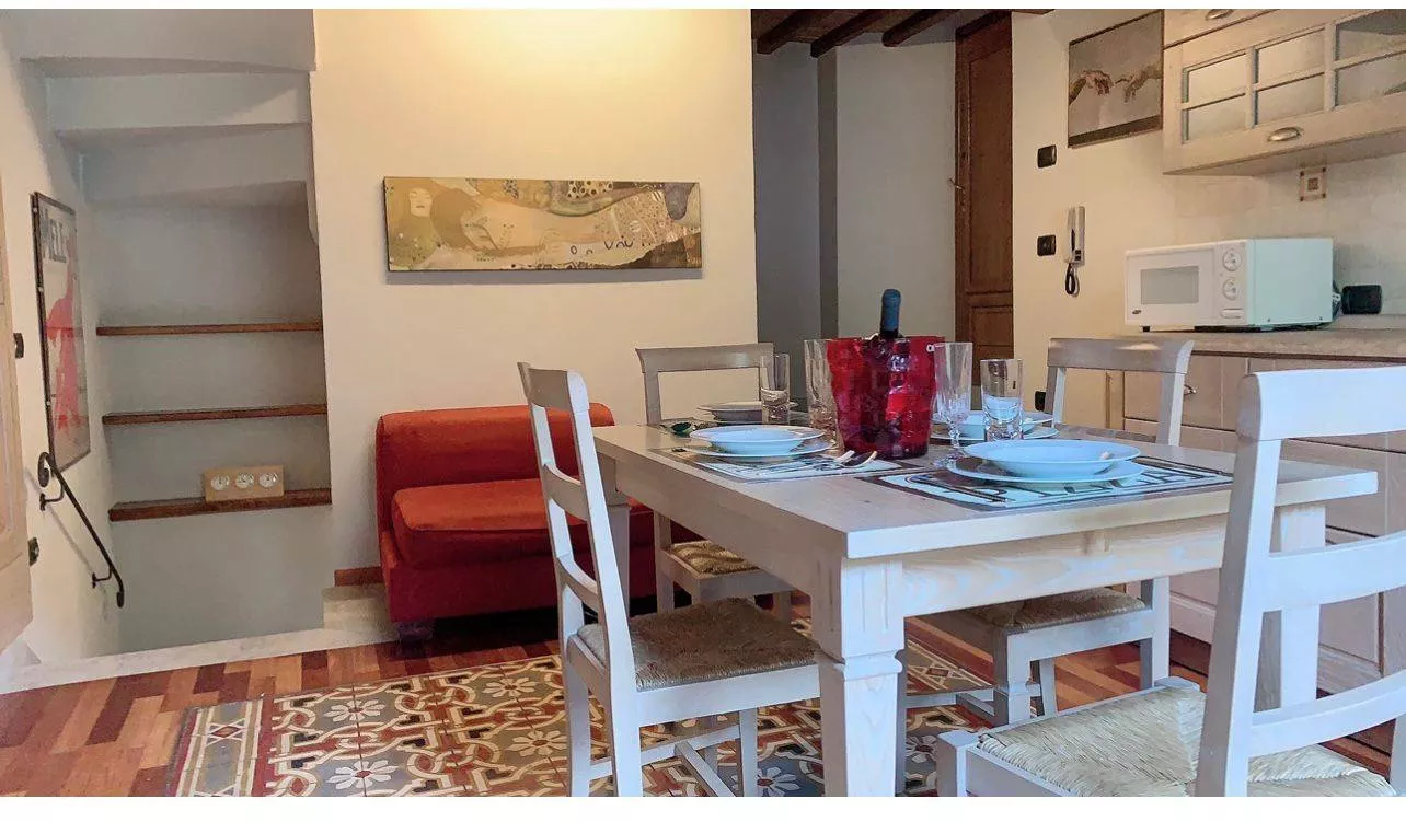 Immagine per Casa Semindipendente in vendita a Carrara via Risorgimento