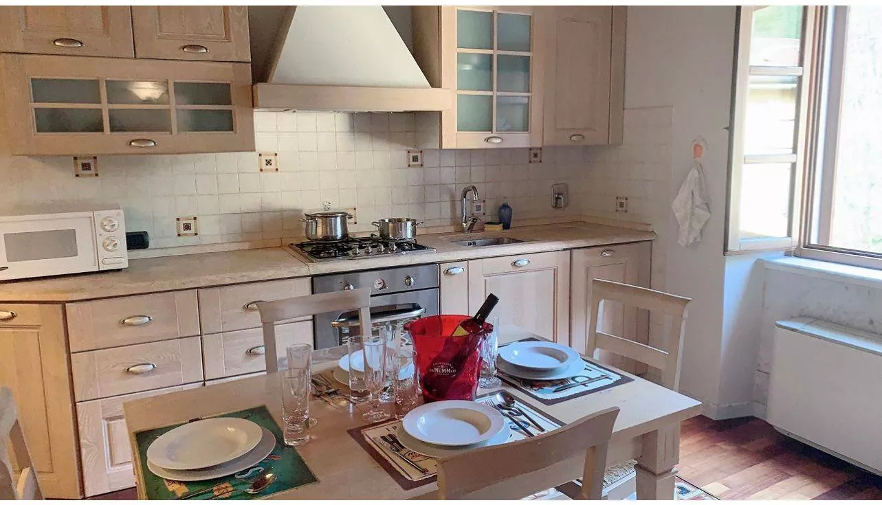 Immagine per Casa Semindipendente in vendita a Carrara via Risorgimento