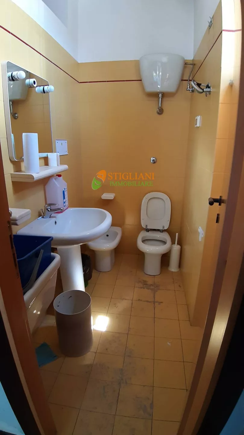Immagine per Locale Commerciale in vendita a Campobasso Via XXIV Maggio