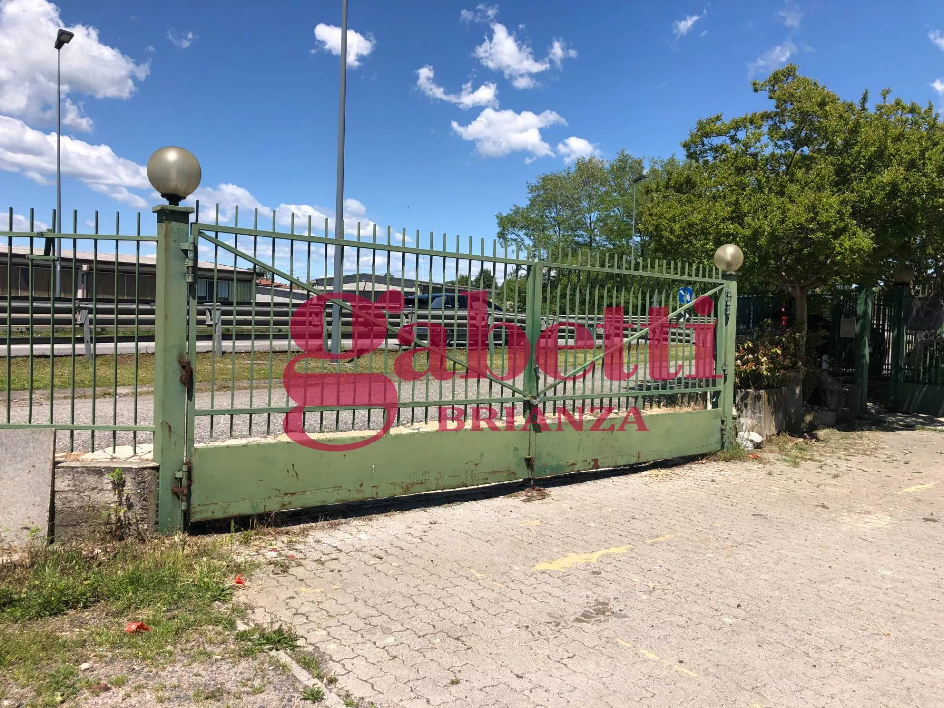 Immagine per Capannone Industriale in vendita a Osnago