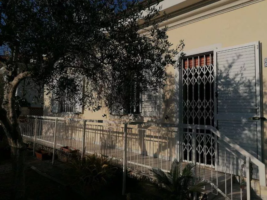 Immagine per Villa in vendita a Carrara Via nazario Sauro