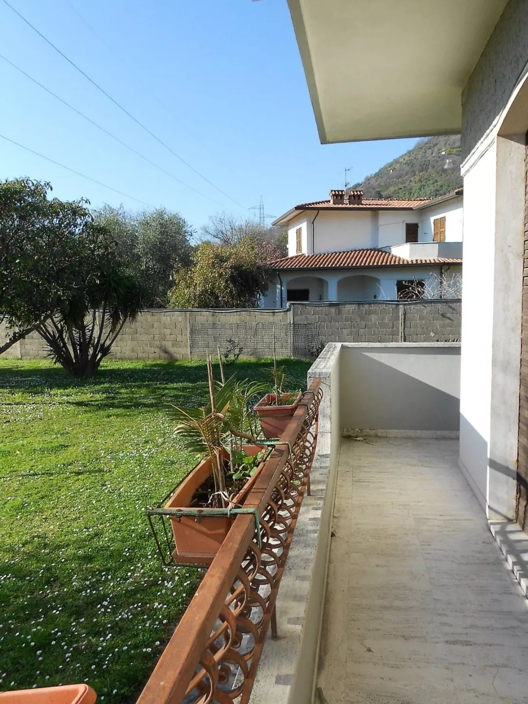 Immagine per Villa bifamiliare in vendita a Carrara via Brigate Partigiane