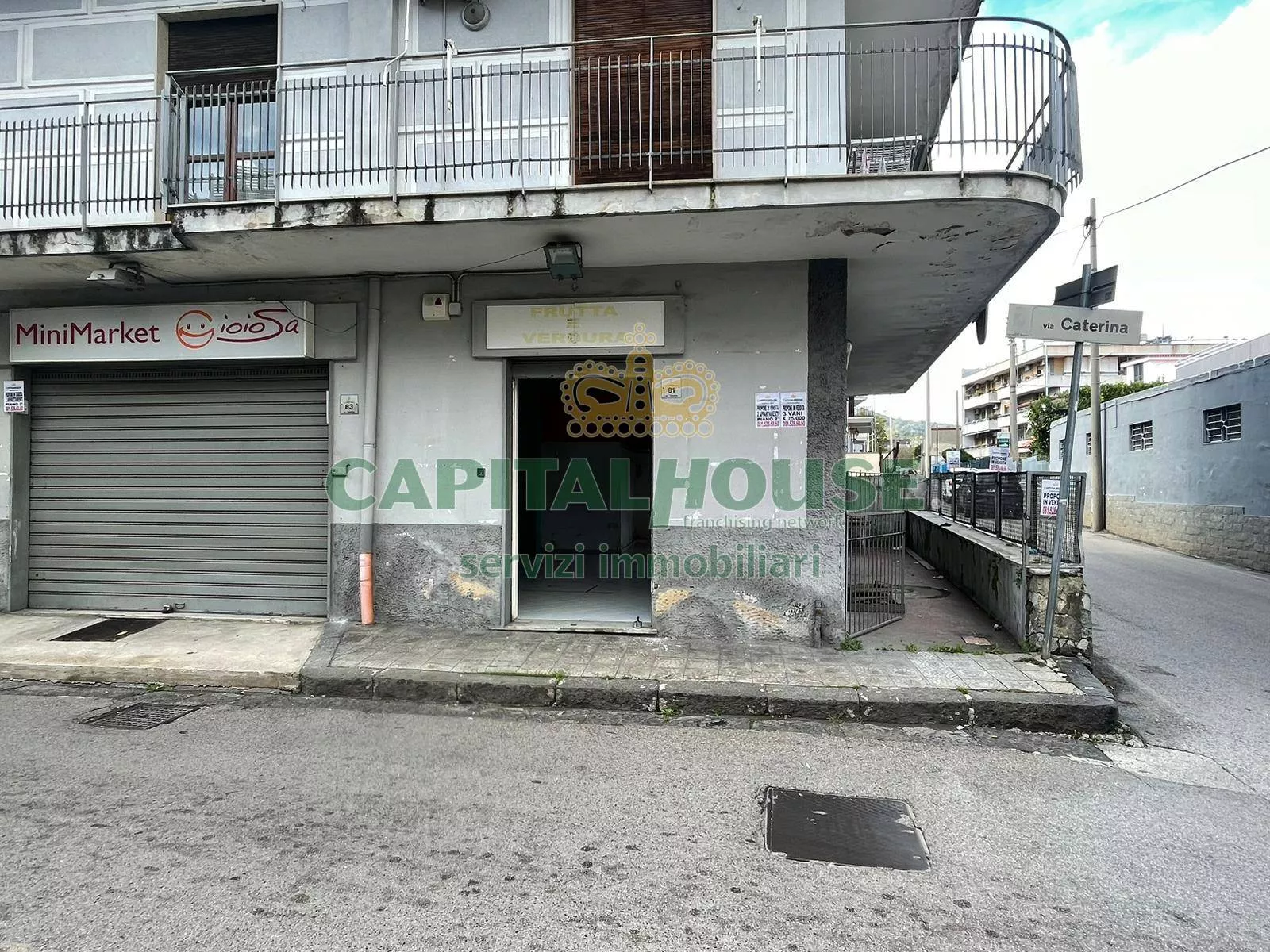 Immagine per Locale Commerciale in vendita a San Giuseppe Vesuviano via caterina