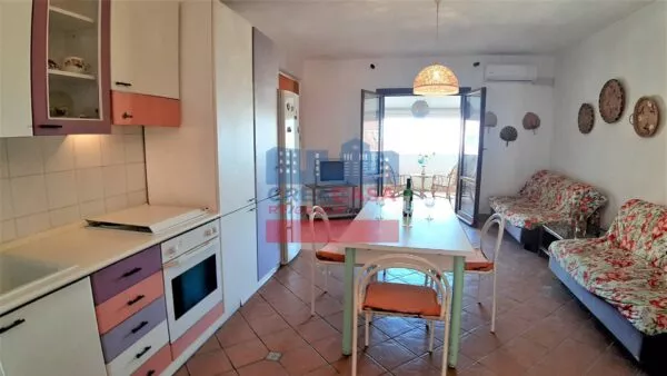 Appartamento via Recanati, Giardini-Naxos