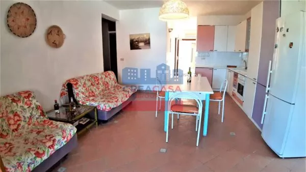 Appartamento via Recanati, Giardini-Naxos