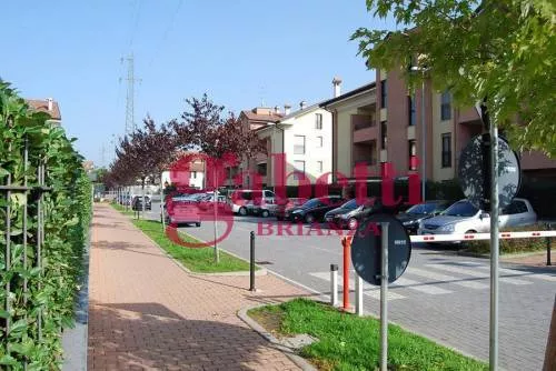 Appartamento via Keplero, Arcore