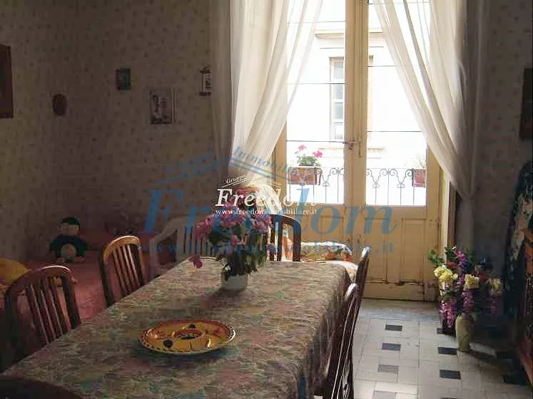 Immagine per Appartamento in vendita a Catania via Vittorio Emanuele Ii 359
