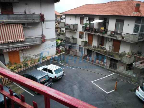 Appartamento via Tripoli 107, Aci Castello