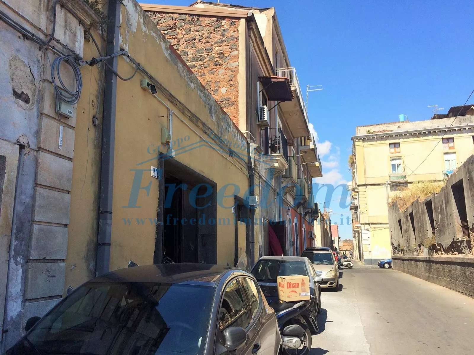 Immagine per Magazzino in affitto a Catania via Del Faro 14