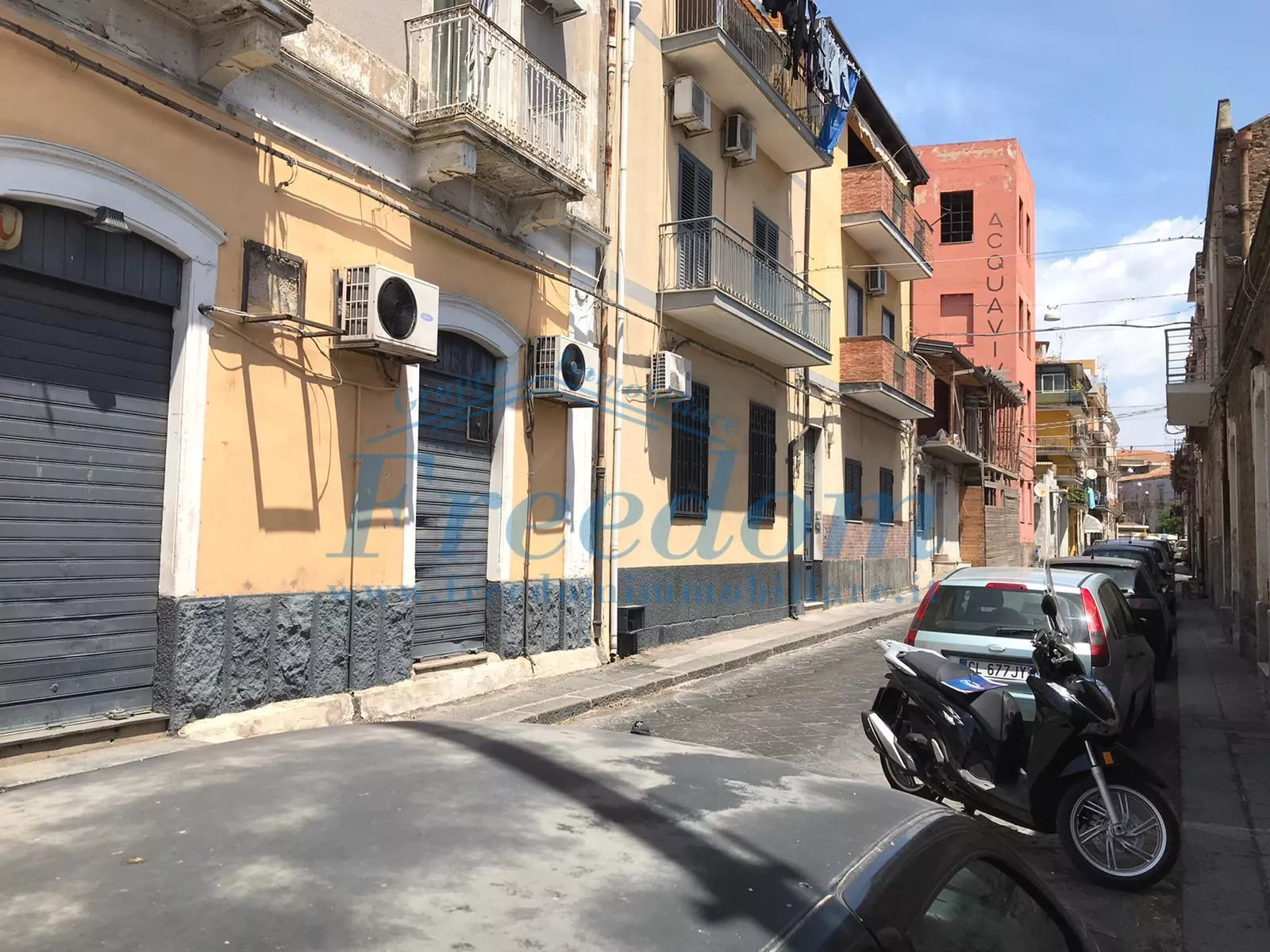 Immagine per Locale commerciale in vendita a Catania via Juvara 42